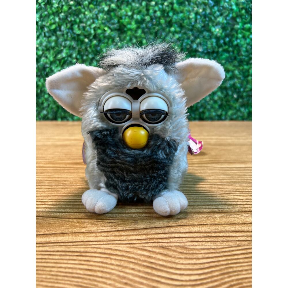 Furby Raccoon 1999  Vintage Gray With Blue Eyes With Tags Not Working